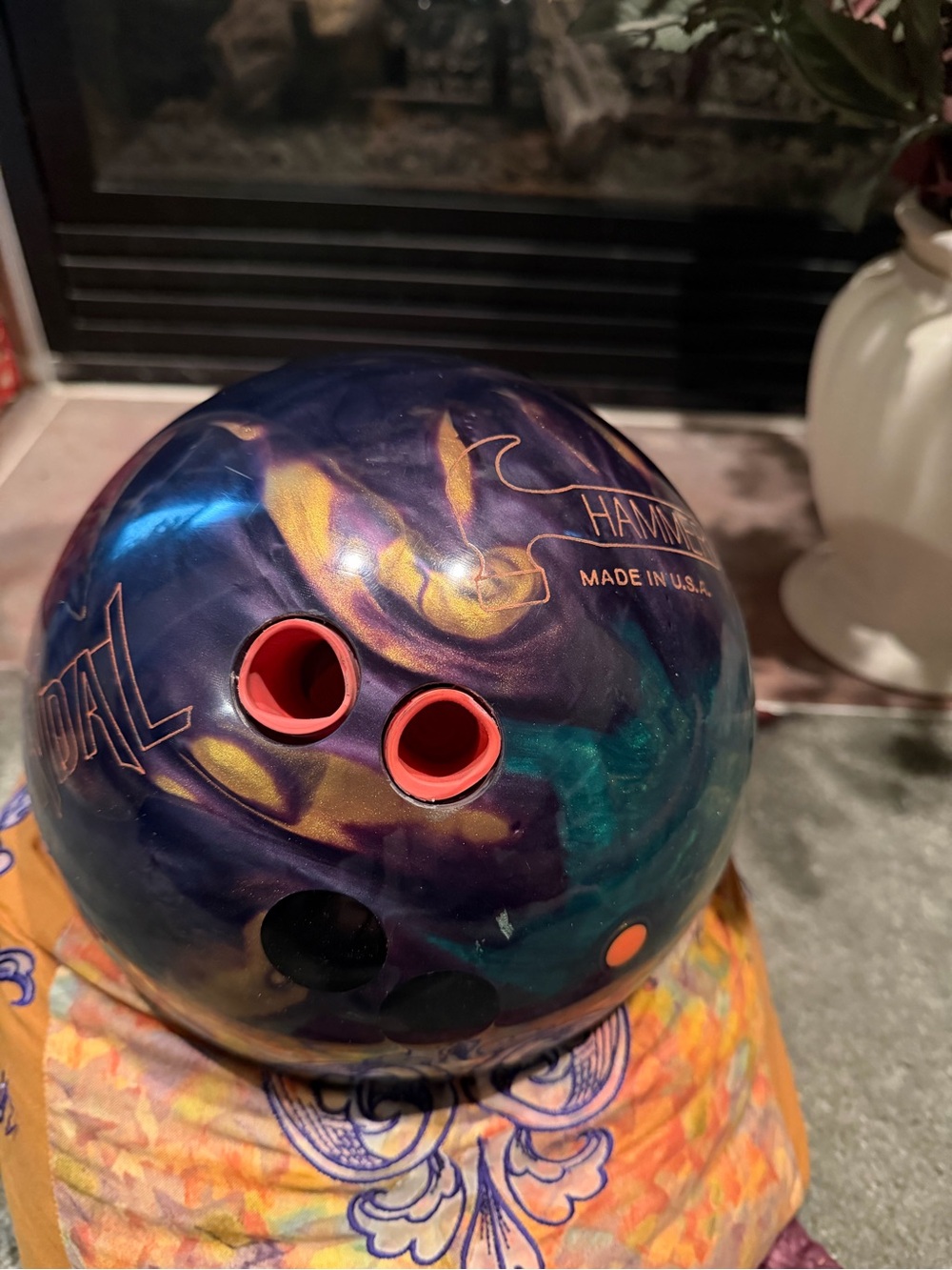 Scandal Hammer Marble Bowling Ball